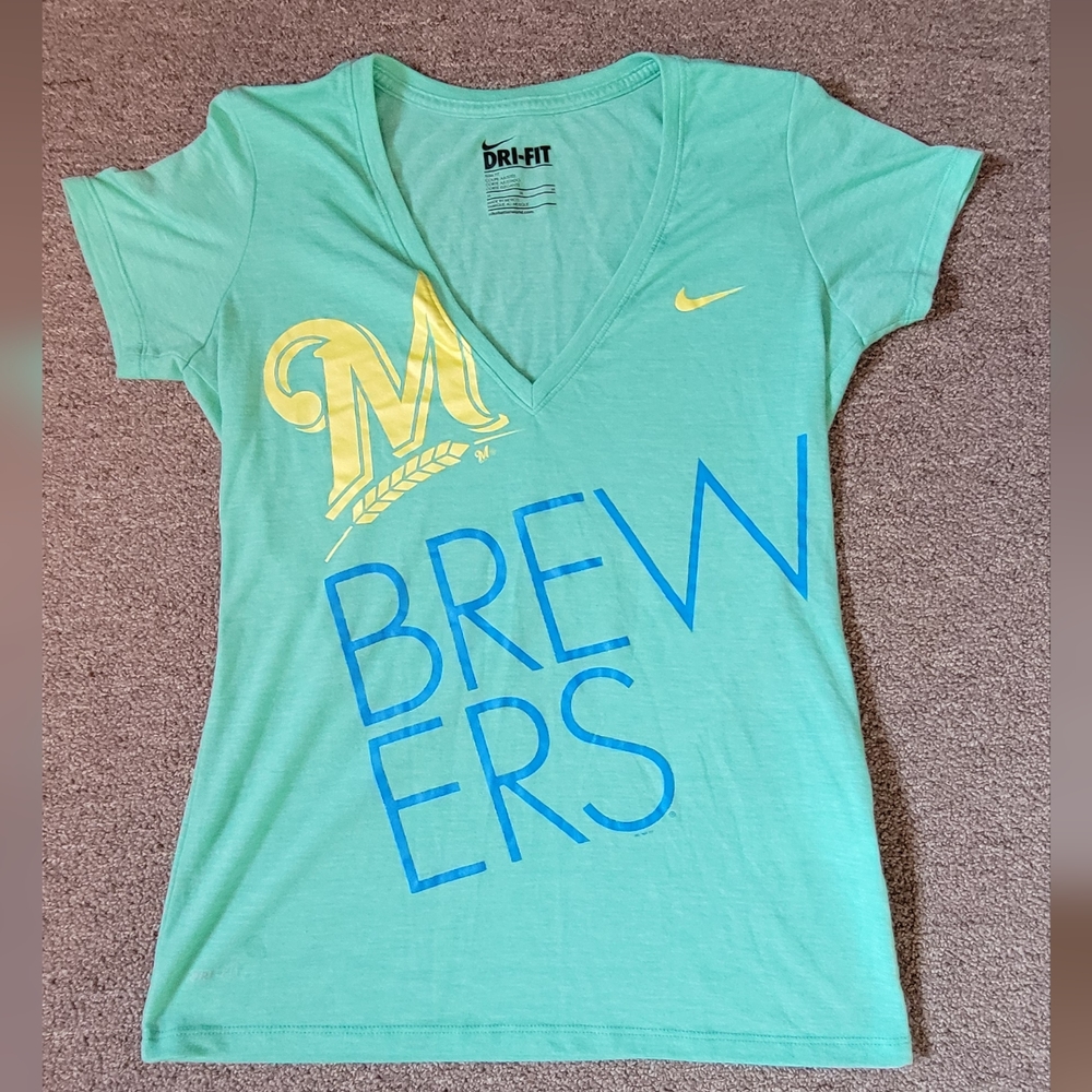 Milwaukee Brewers shirt